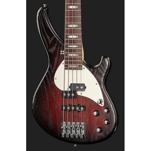 Sandberg Custom 5 Yolanda Charles Sig