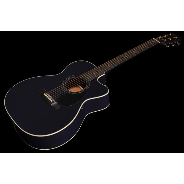 Martin Guitar Custom Shop OM Spruce