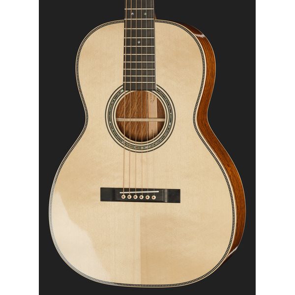 Martin Guitar Custom Shop 00 Spruce