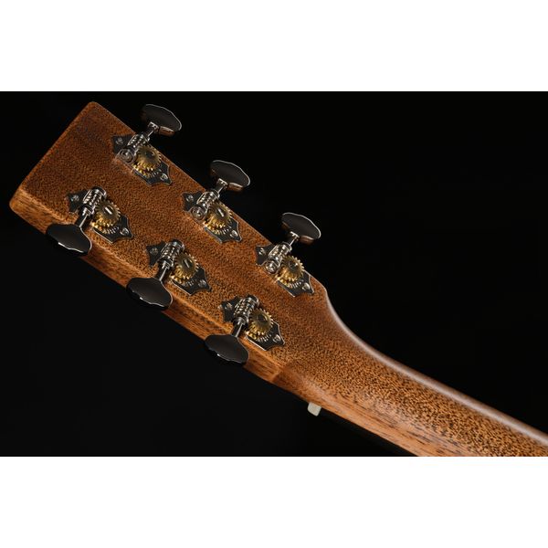 Martin Guitar Custom Shop 000 Black Walnut