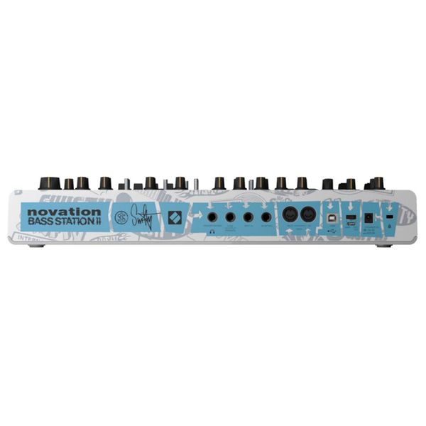 Novation Bass Station II Swifty Edition