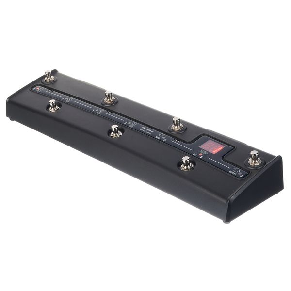 Hughes&Kettner TubeMeister Deluxe 40UK Bundle