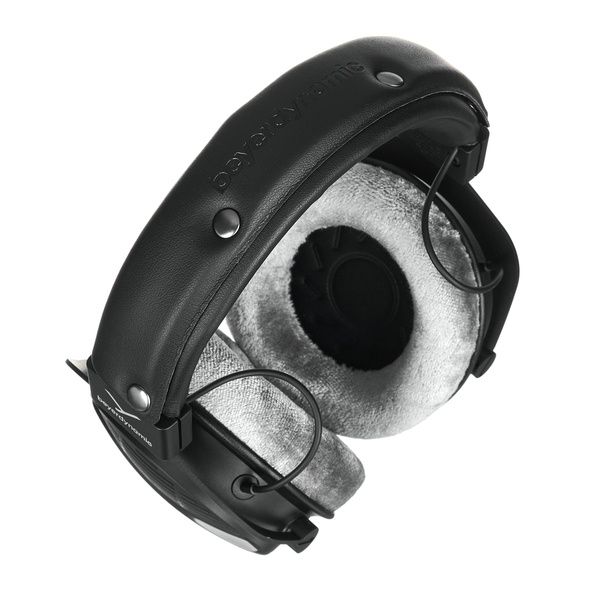 beyerdynamic DT 990 PRO X