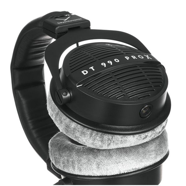 beyerdynamic DT 990 PRO X