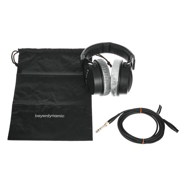 beyerdynamic DT 990 PRO X