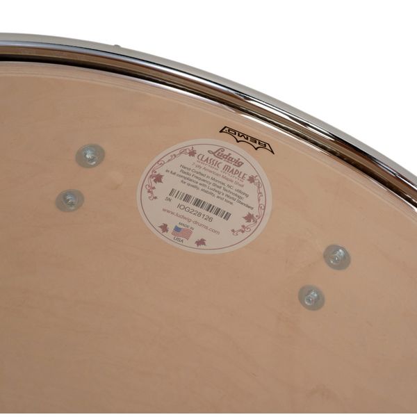 Ludwig Classic Maple 4pcs 24" Ebony P