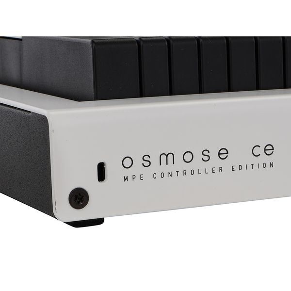 Expressive E Osmose 61 CE