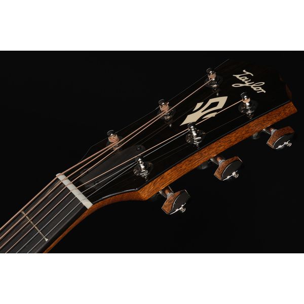 Taylor Gold Label 717e