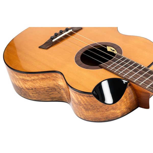Flight Lily Baritone EQ-A SteelString