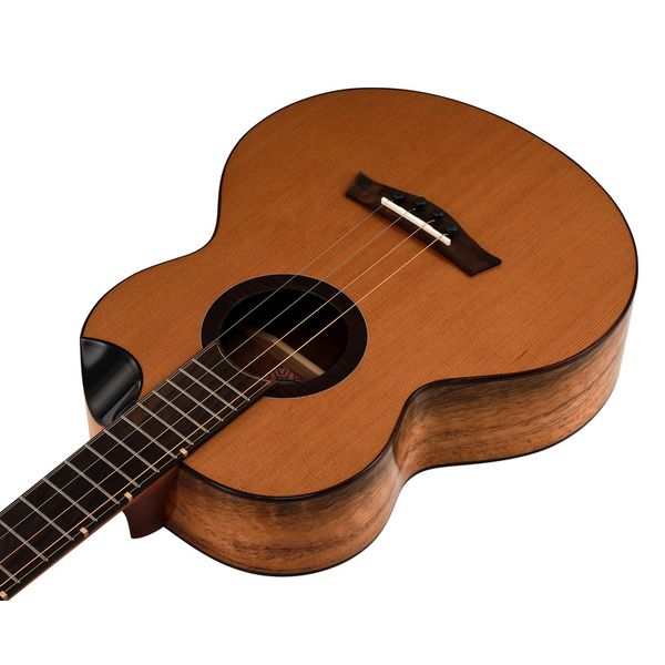 Flight Lily Baritone EQ-A SteelString