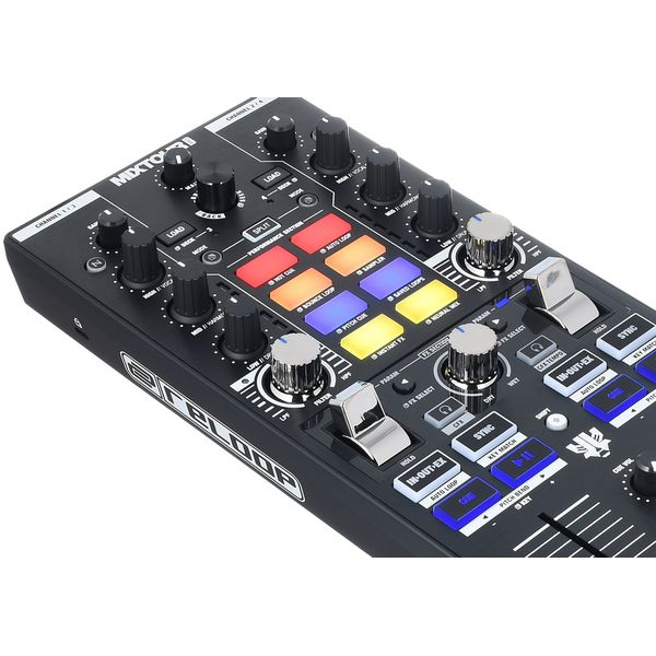 Reloop Mixtour Pro Stand Bundle