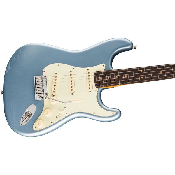 Fender Ultra Luxe 60s Strat RW IBM