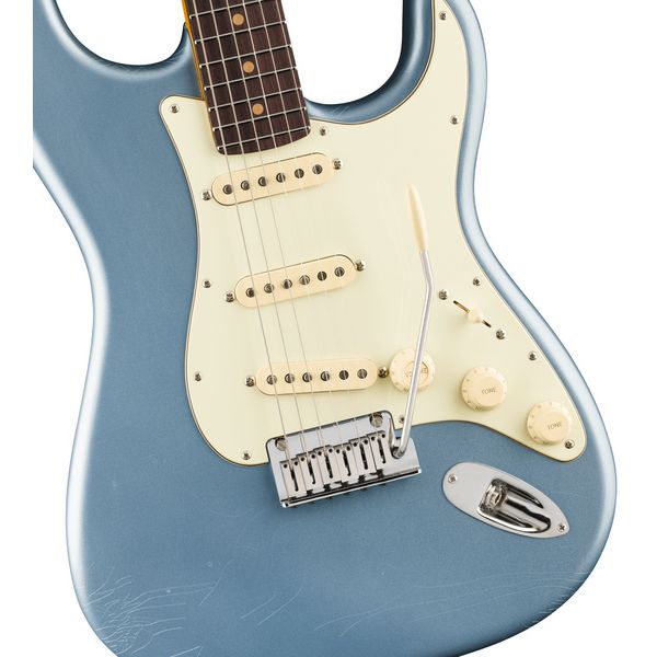Fender Ultra Luxe 60s Strat RW IBM