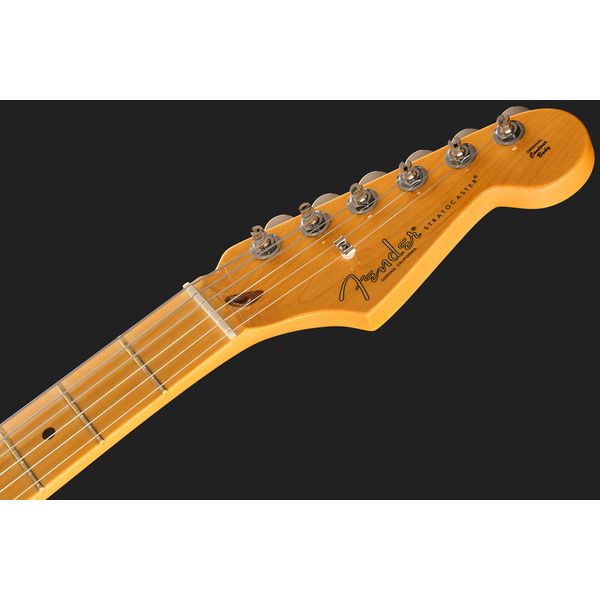 Fender Am Pro Clsc Strat MN 3TS