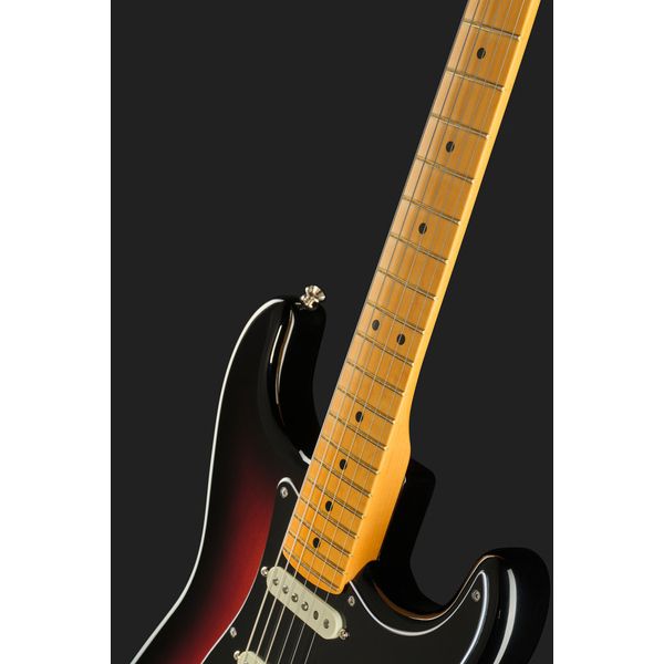 Fender Am Pro Clsc Strat MN 3TS