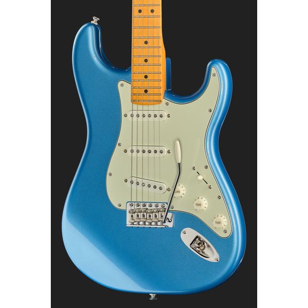 Fender Am Pro Clsc Strat MN FLPB
