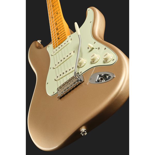 Fender Am Pro Clsc Strat MN FFMG