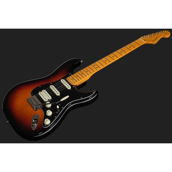 Fender Am Pro Clsc Strat HSS MN 3TS