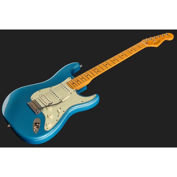 Fender Am Pro Clsc Strat HSS MN FLPB