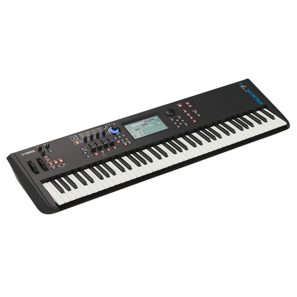 Yamaha MODX7+ Bag Bundle