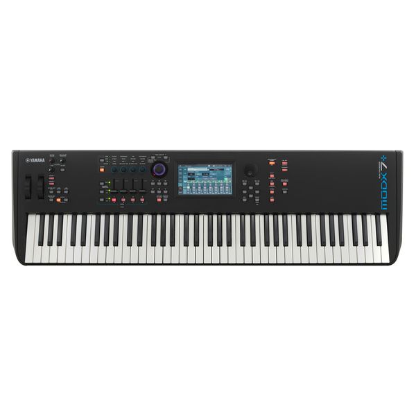 Yamaha MODX7+ Bag Bundle