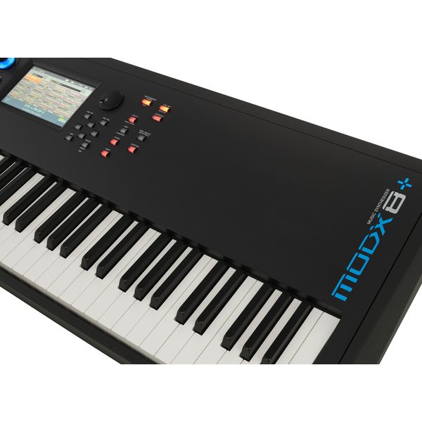 Yamaha MODX8+ Bag Bundle