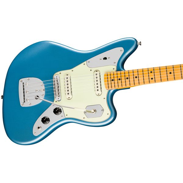 Fender Am Pro Clsc Jaguar MN FLPB