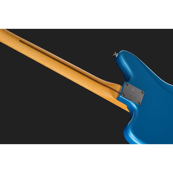 Fender Am Pro Clsc Jaguar MN FLPB