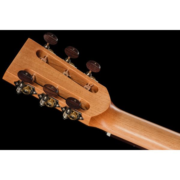 Lakewood A-Greek Walnut Custom