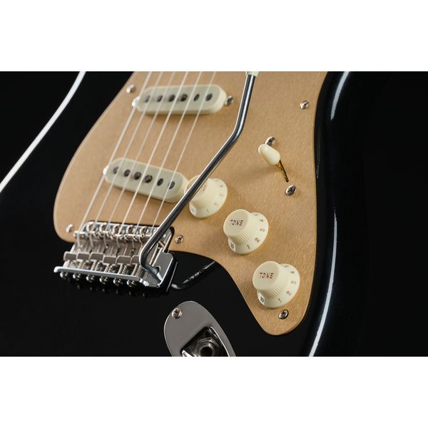 Fender 57 Strat DLX CC Aged Black