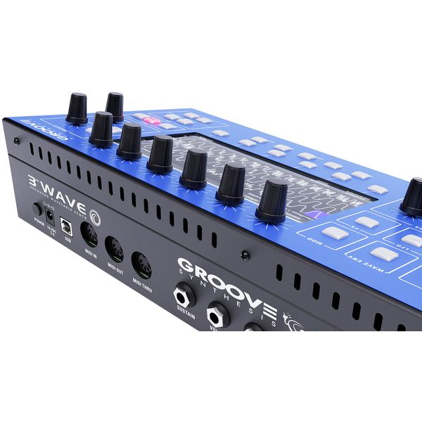 Groove Synthesis 3rd Wave 8M