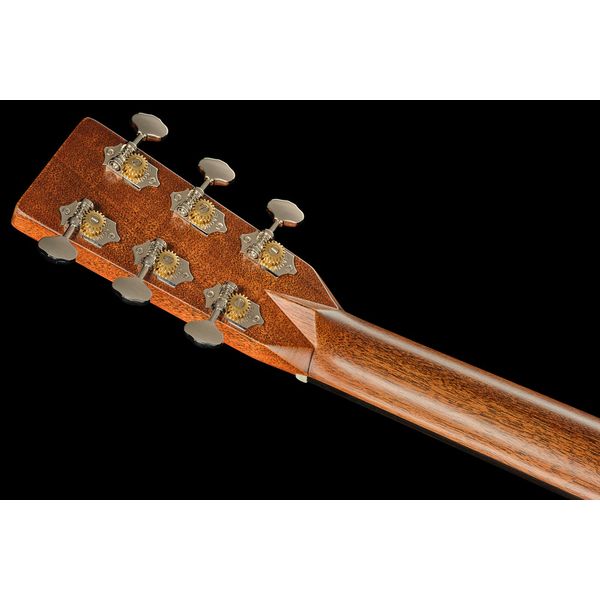 Martin Guitar Custom Shop D Quilted Bubinga