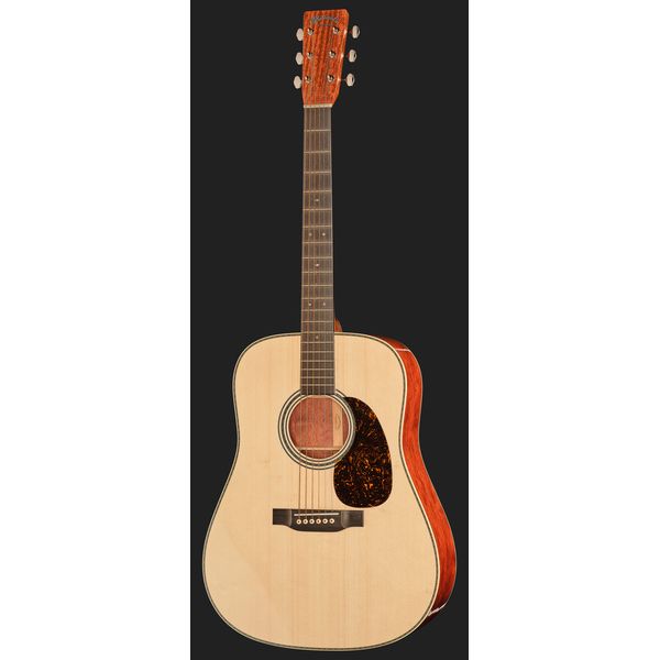Martin Guitar Custom Shop D Quilted Bubinga