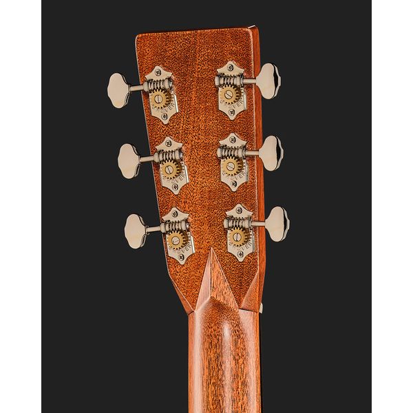 Martin Guitar Custom Shop D Quilted Bubinga