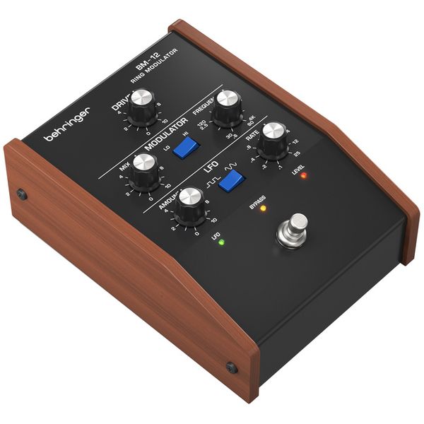 Behringer BM-12 Ring Modulator