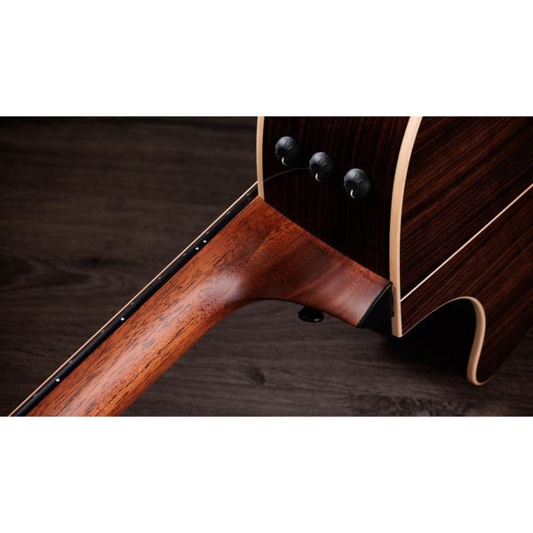 Taylor 814ce Special Edition Sapphire