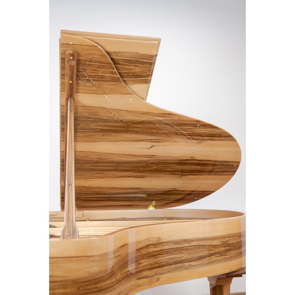 Steinway & Sons O-180 Amberwood