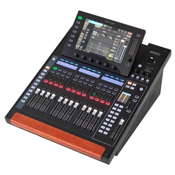 Behringer WING Compact Flyht Pro Bundle