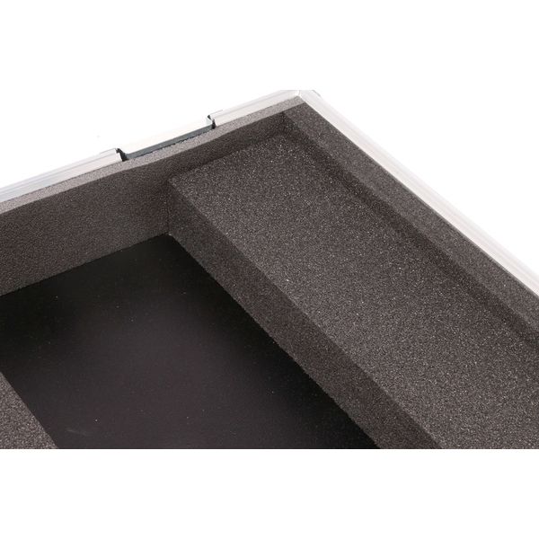 Thon Case Avolites Quartz