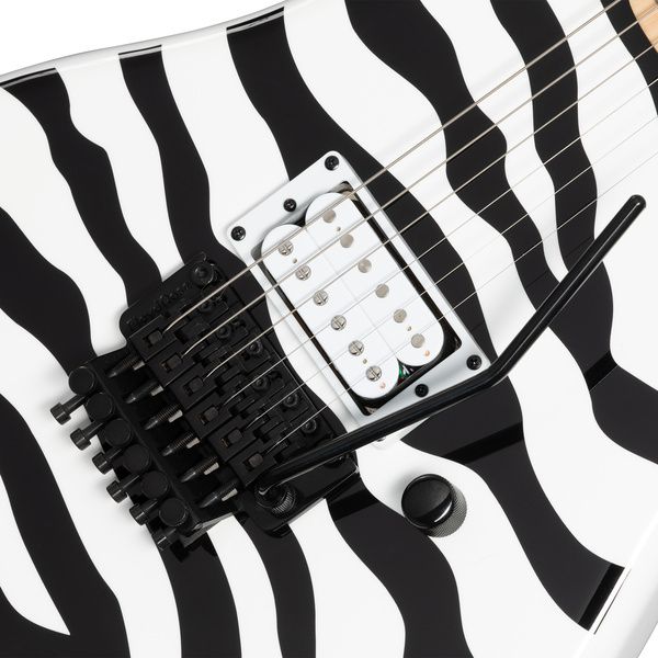 Kramer Guitars Pacer Wild Zebra