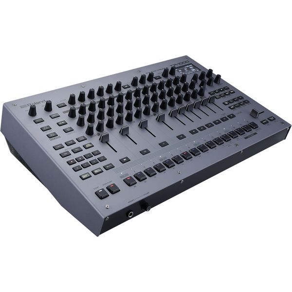 Roland TR-1000