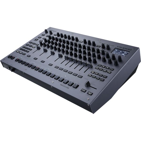 Roland TR-1000