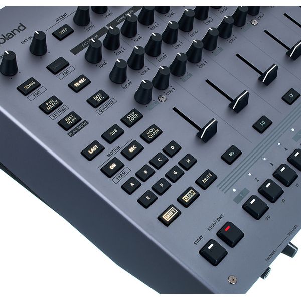 Roland TR-1000