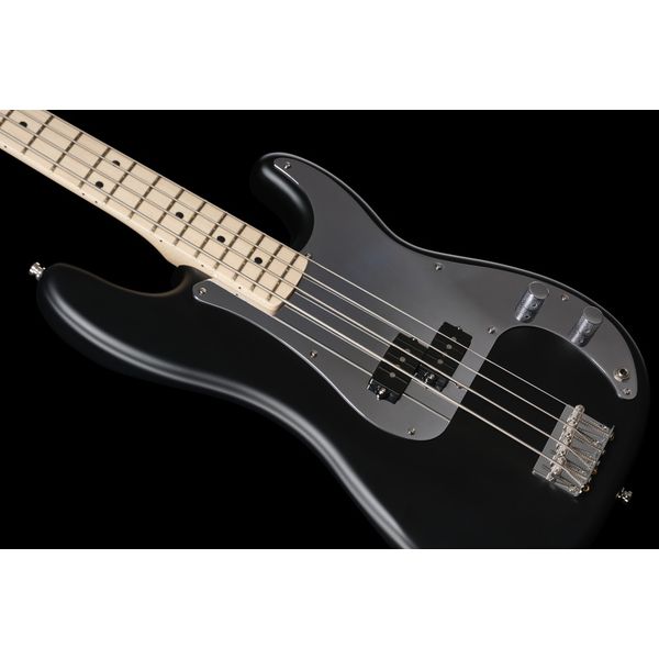 Fender LTD 50th Steve Harris P-Bass B