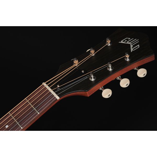 Guild D-20E NAT USA