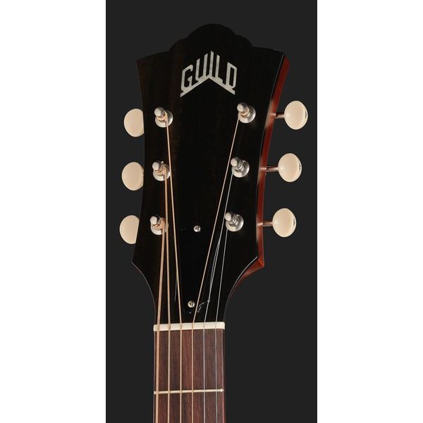 Guild D-40E Std NAT USA