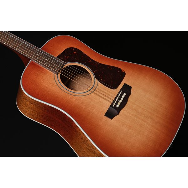 Guild D-40E Std PSB USA