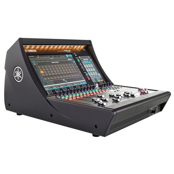 Yamaha DM7 Compact/RIO1608-D3 Bundle
