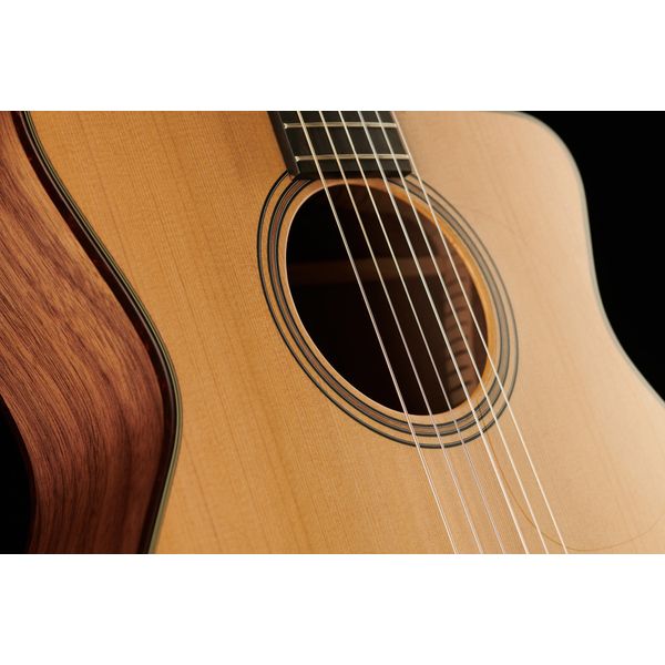 Furch GNc 2-CW a Grand Nylon w/Bag