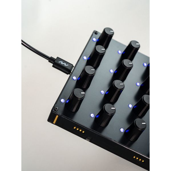 Intech Studio Grid Series 3 PO16 Linear